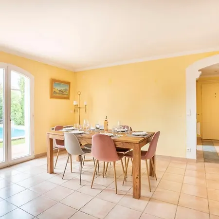 Hébergement de vacances Le Puy Du Roy - Climatise Et Piscine Privee Aix-en-Provence